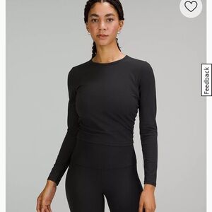 Lululemon size 2 Long Sleeve Women's Top